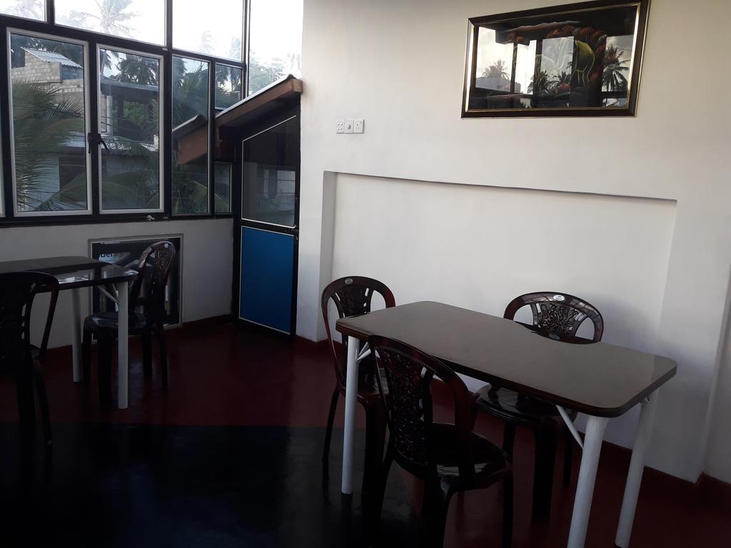 Heaven Star Rest Bed & Breakfast มิริสซา ภายนอก รูปภาพ