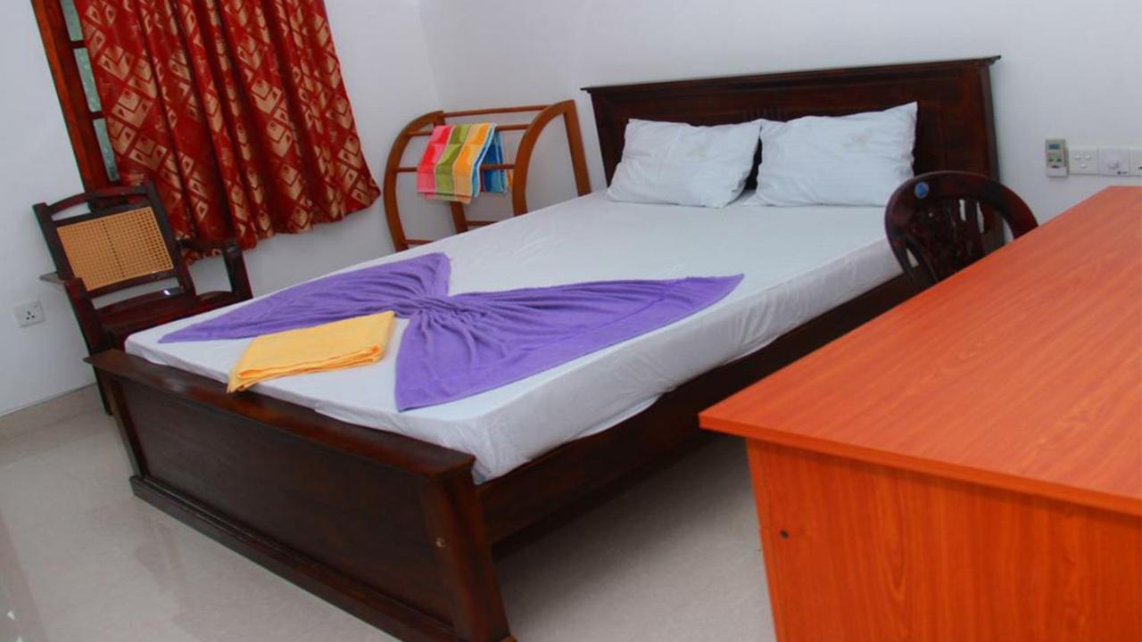 Heaven Star Rest Bed & Breakfast มิริสซา ภายนอก รูปภาพ